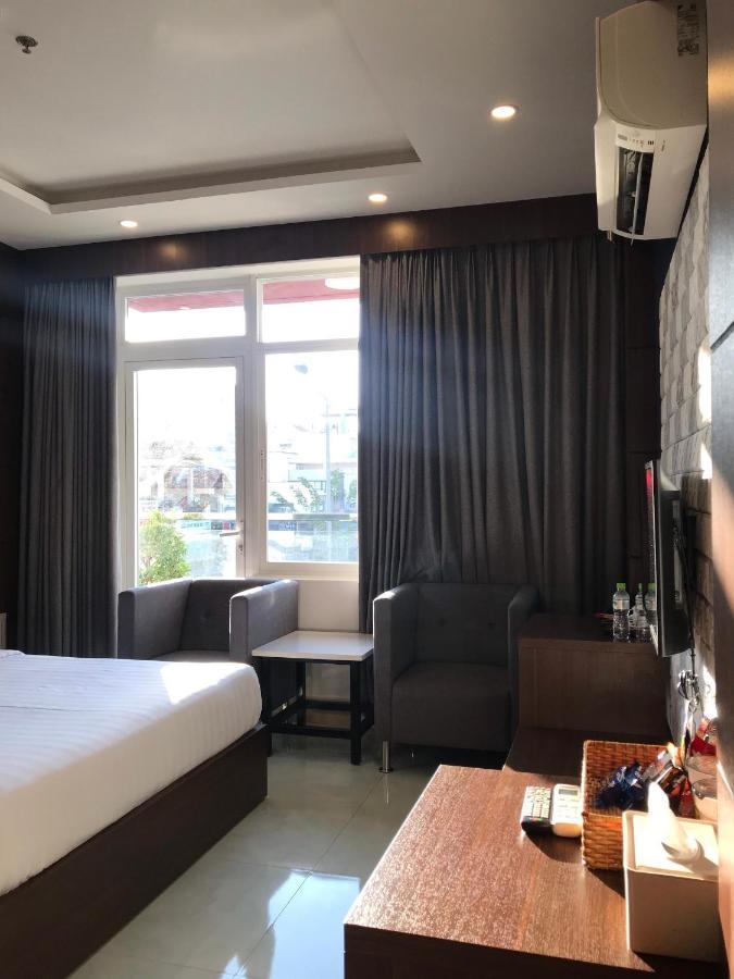 Quốc Thanh Hotel Long Khanh Ngoại thất bức ảnh